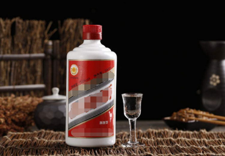 為什么茅臺(tái)酒玻璃瓶是乳白色的，而不是透明的？大多數(shù)人都不知道